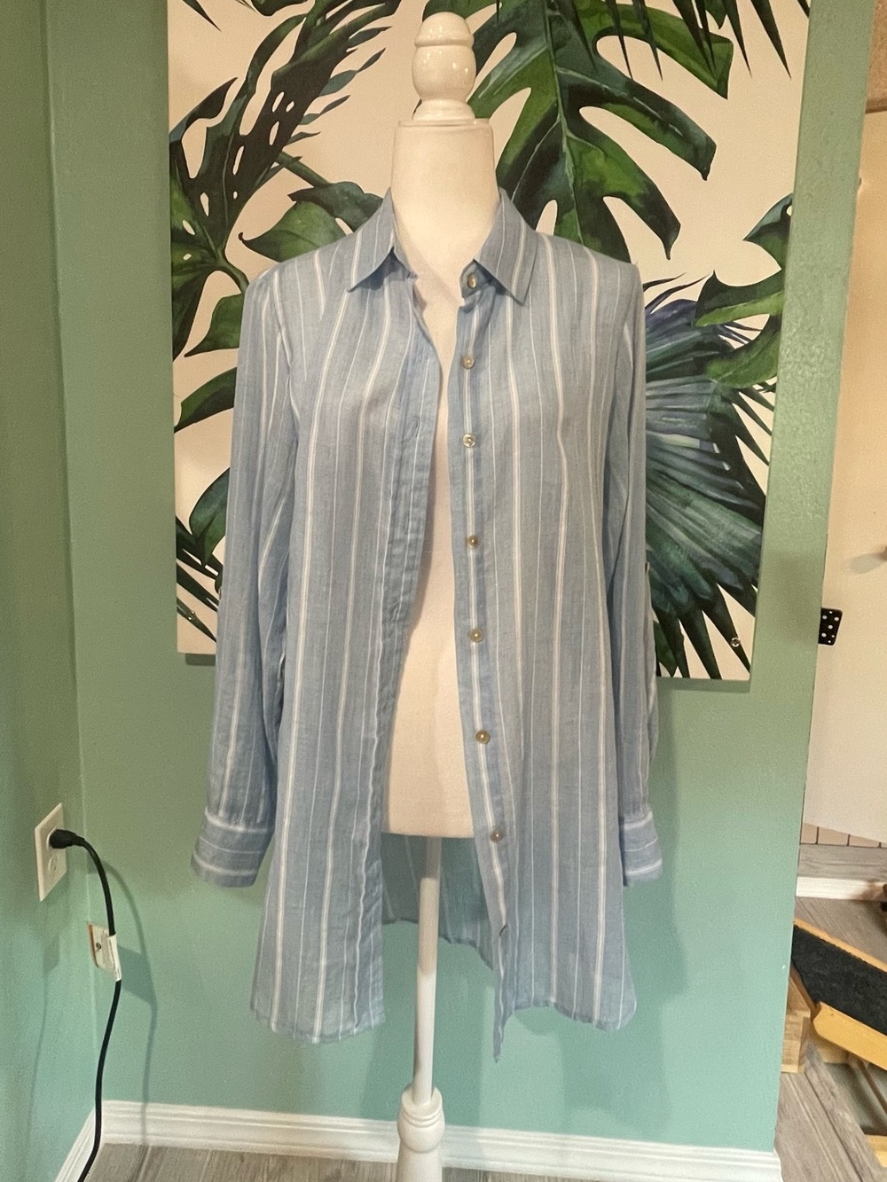 Eden & Olivia Pale Blue Striped Top